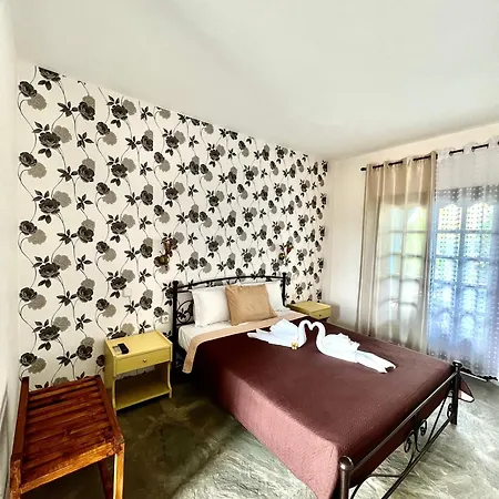 Hotel Blue Garden Fourka