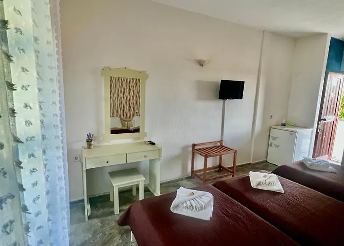 Отель Blue Garden